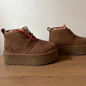 UGG Neumel Heritage Platform Boot Size: 6 EU: 37
